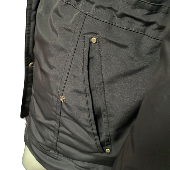 Koolaburra by UGG - Women’s Parka ( Winter Jacket) - Picture 9 of 11